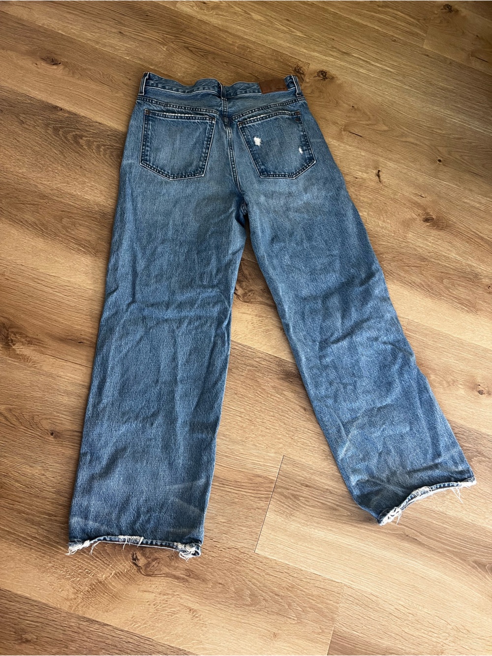 Madewell Low Slung Baggy Light Blue Wide-Leg Jeans - Picture 8 of 15